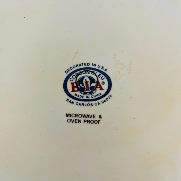 BIA Cordon Bleu covered casserole dish - Picture 12 of 16